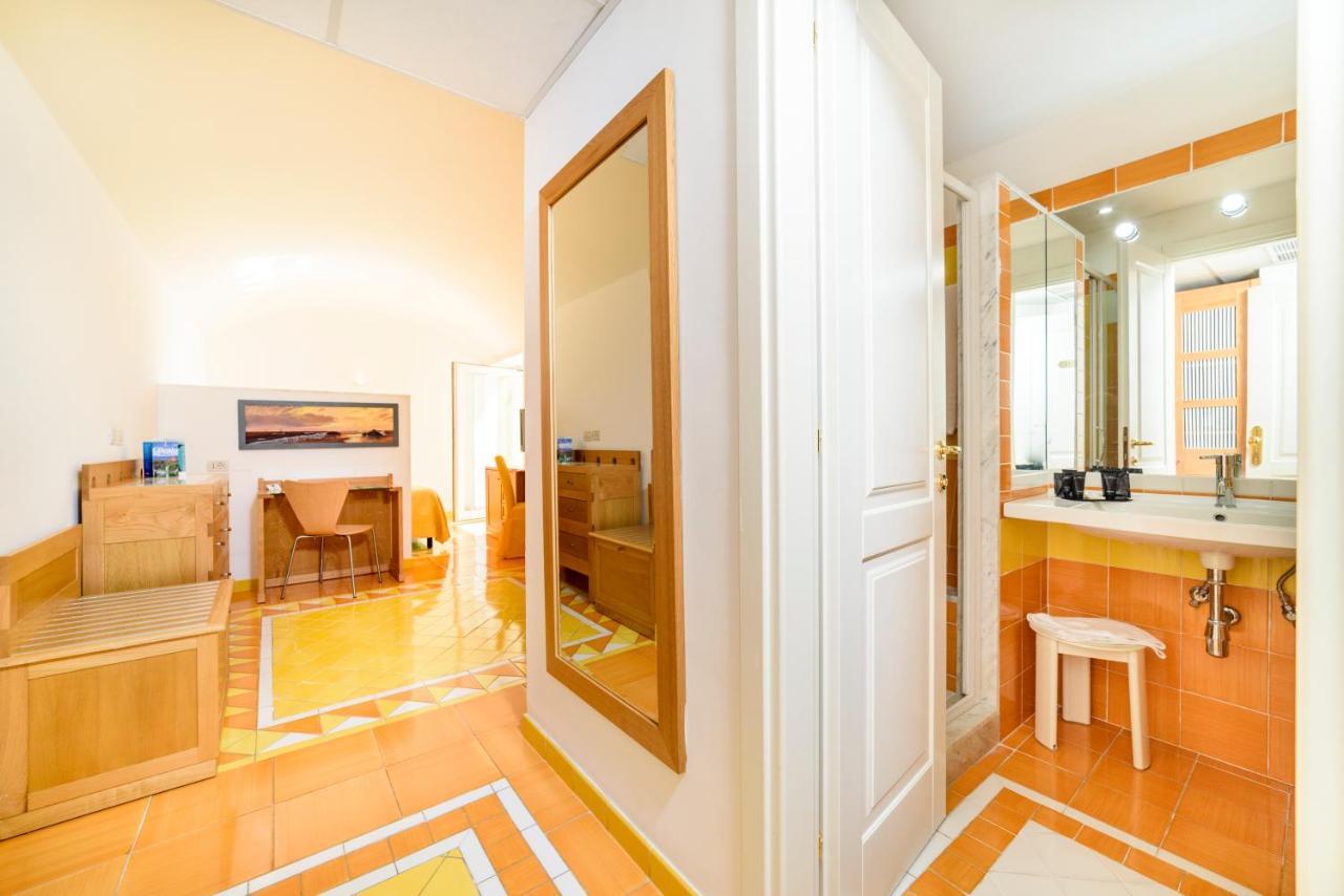 Grand Hotel San Pietro パリヌロ エクステリア 写真