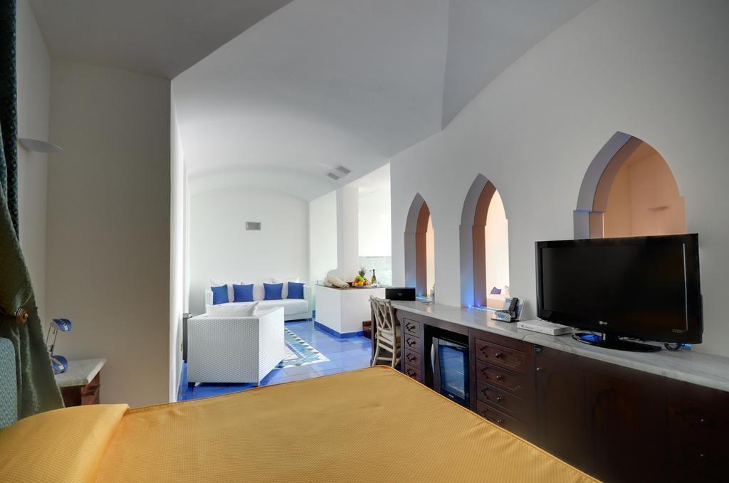 Grand Hotel San Pietro パリヌロ エクステリア 写真